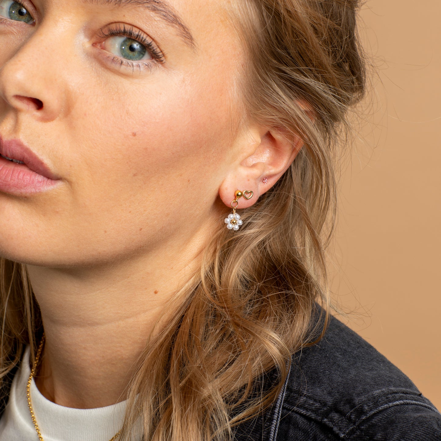 oorknopjes - witte bloem